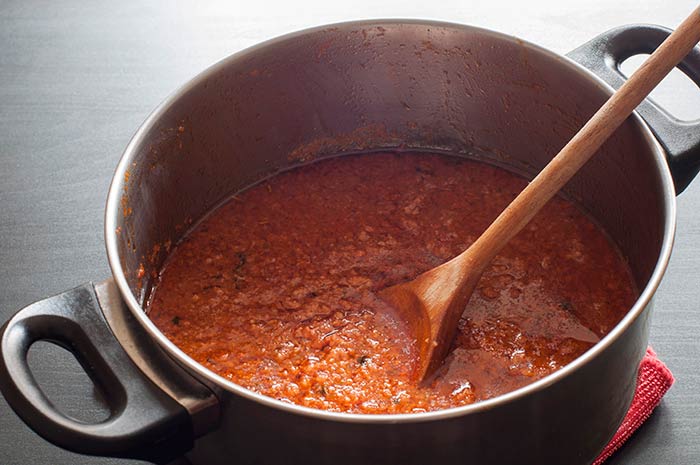 recette de sauce bolognaise maison aux tomates fraîches