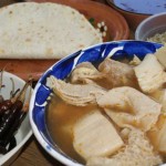 Menudo, plat typique de cuisine mexicaine, à base d'estomac de boeuf