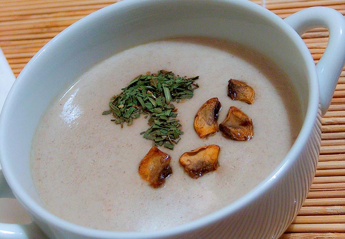 velouté de champignons maison, une recette de soupe healthy