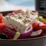 recette facile d'une salade grecque traditionnelle